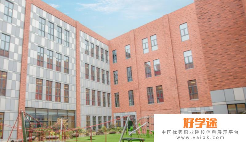 上海德闳学校高中部2022年招生简章
